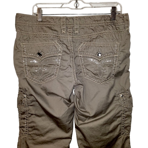 Y2K Rock Revival Cropped Cargo Pants | Taupe | Size 31 - Picture 4 of 11